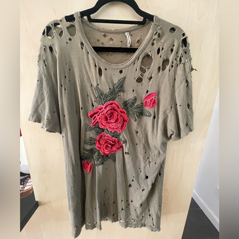 Emma & sam green distressed dress